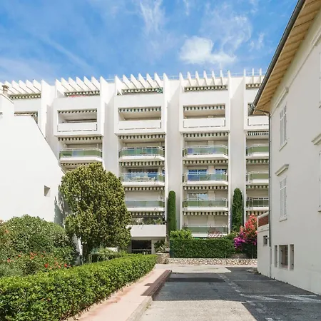 Velasquez - Welkeys Apartment *
